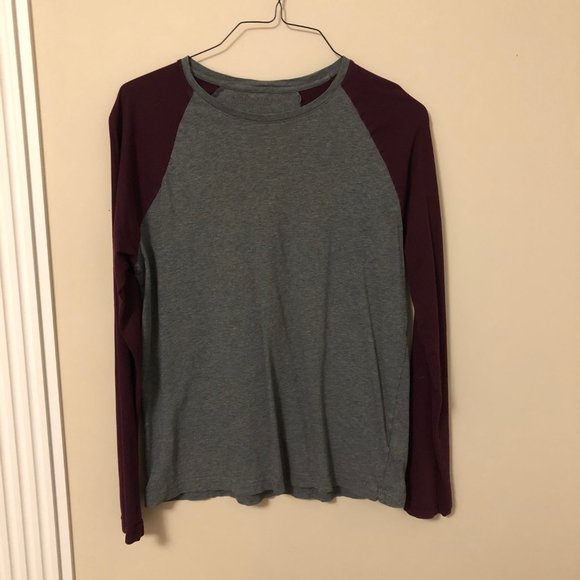 Two Banana Republic Two Tone Mens T-Shirts in Medium - Picture 2 of 7